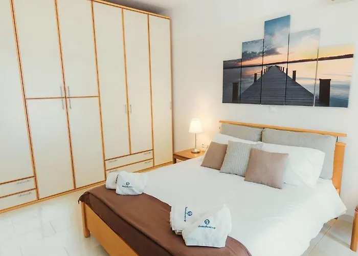 Executive Rhodes 2 Bedroom Private Pool & Sv Вилла Геннади