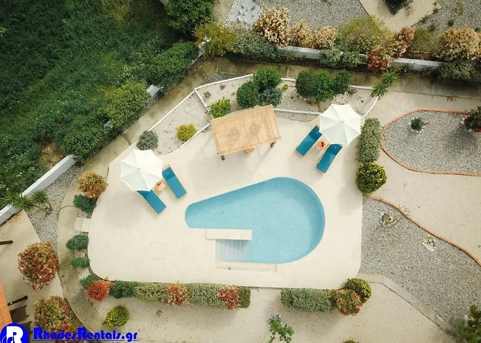 Вилла Executive Rhodes 2 Bedroom Private Pool & Sv Геннади